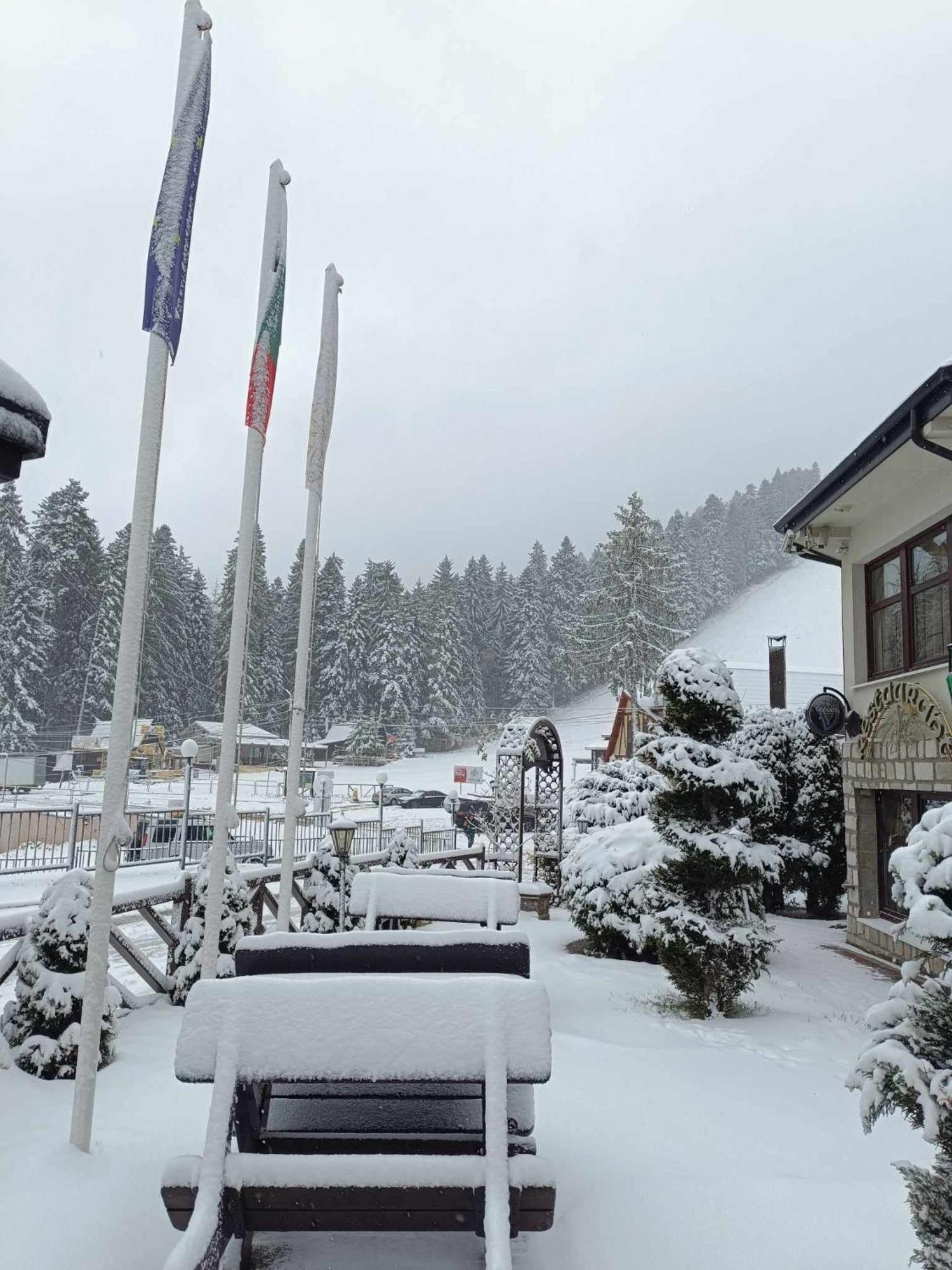 Alpin Borovets, Алпин Боровец Exterior photo